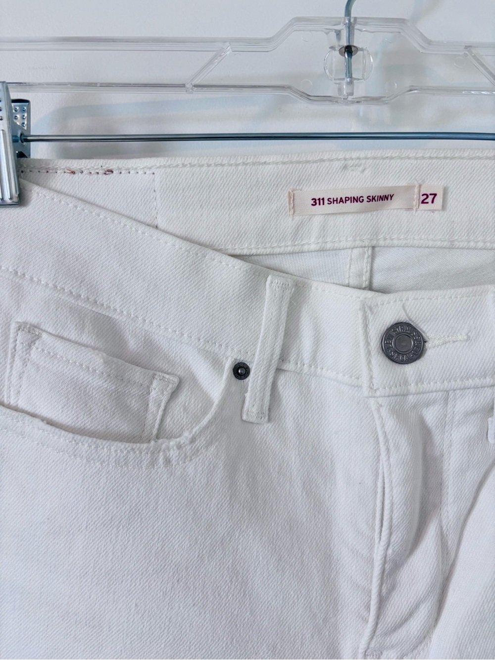 Levi's Women’s White 311 Shaping Skinny Leg Jeans - Picture 2 of 5